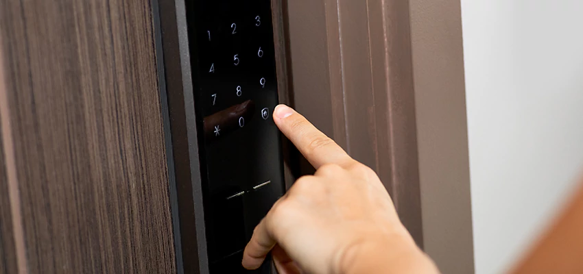 Smart Electric Locks Replacement Services in North Tustin, CA