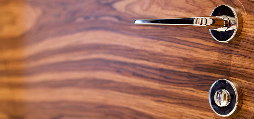 On Demand Locksmith For Key Fobs Repair in North Tustin, California